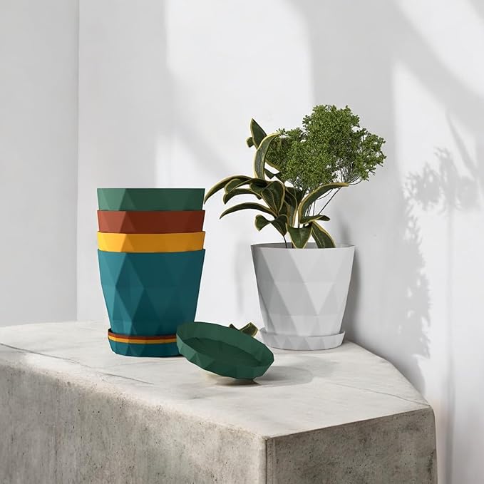 Flower Pot 8 Inch Diamond Shape